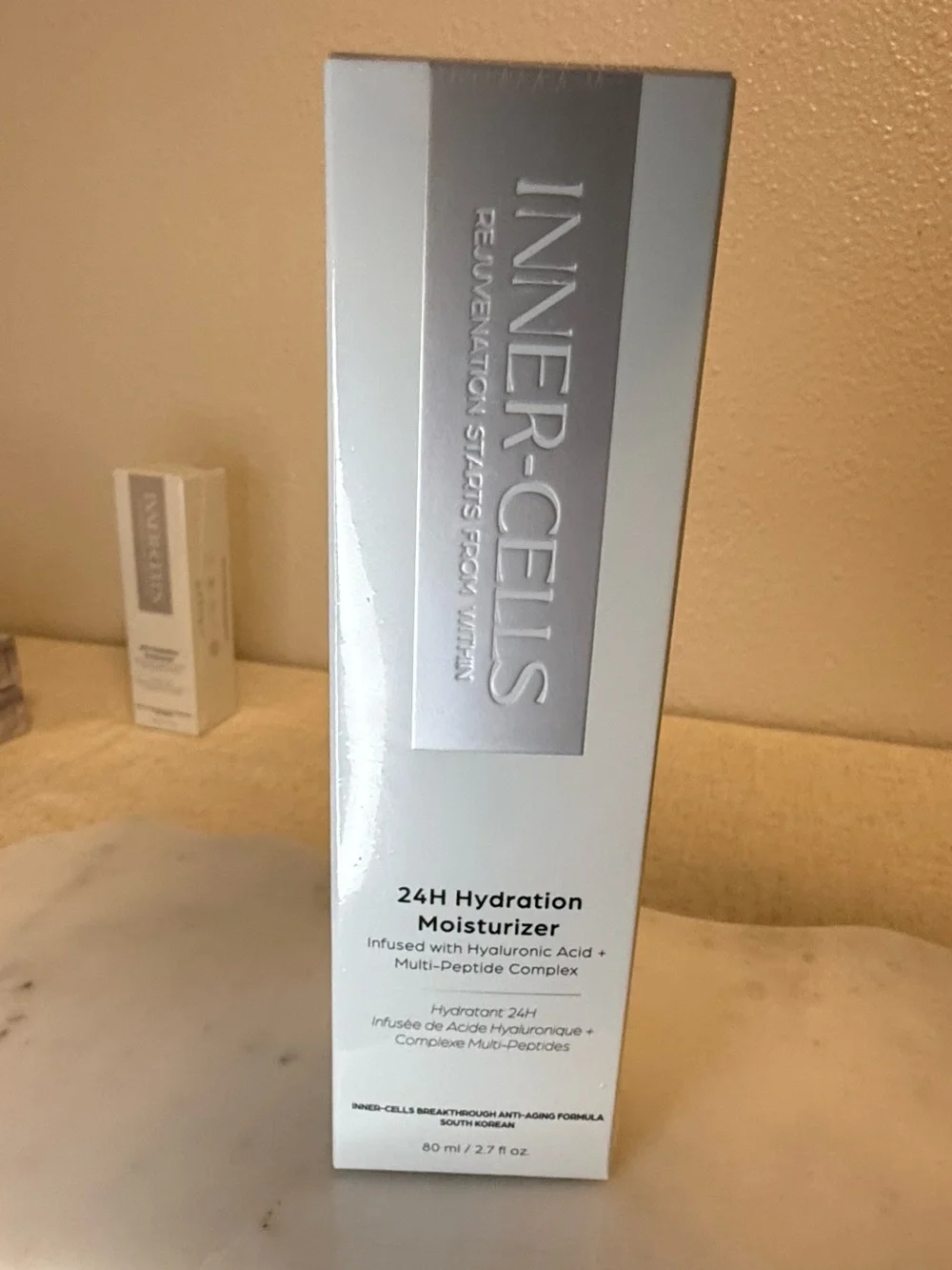 24H Hydration Moisturizer - White